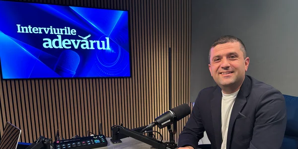 Radu Miruta razand FOTO Adevarul