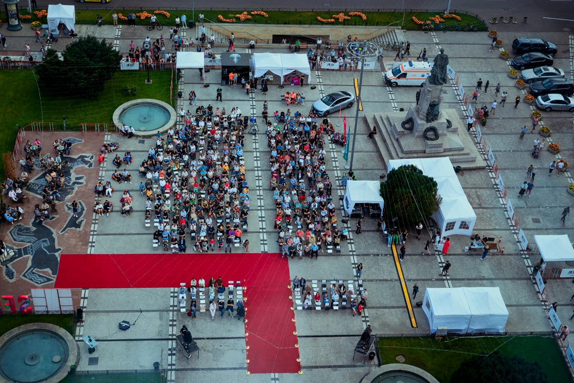 Piața Unirii din Iași, în plin festival   Sursa foto: Arhiva SFR
