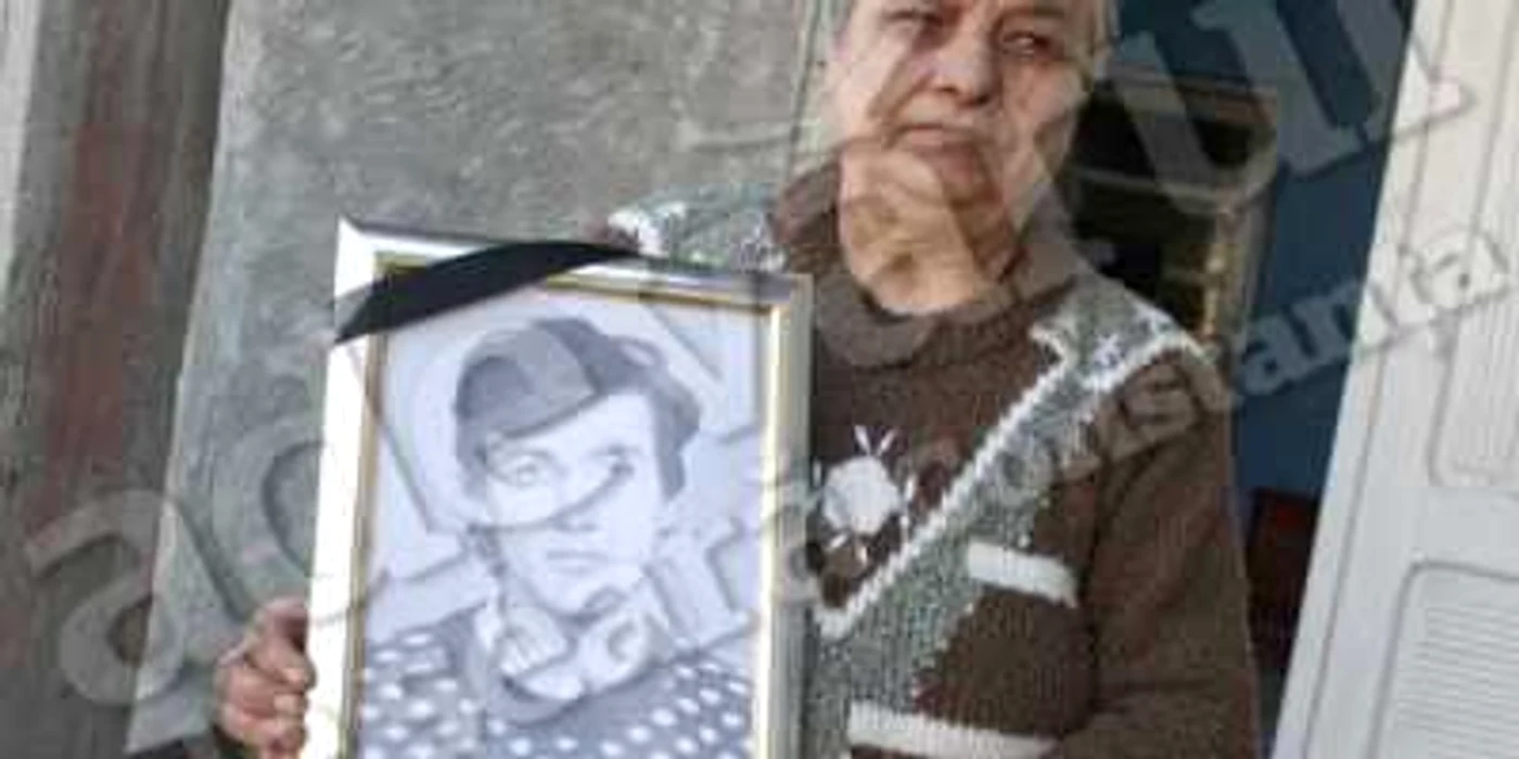 Doina Cernat îşi jeleşte copilul pe care nu a apucat să-l îngroape