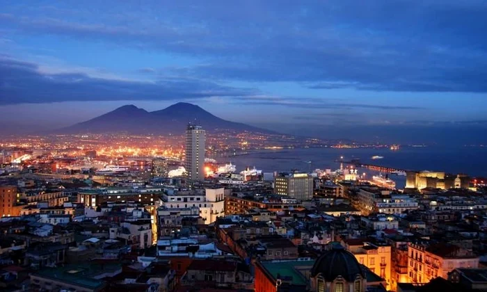 Vedi Napoli, poi muori jpeg