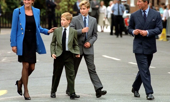 7 lady di si fiii jpg jpeg