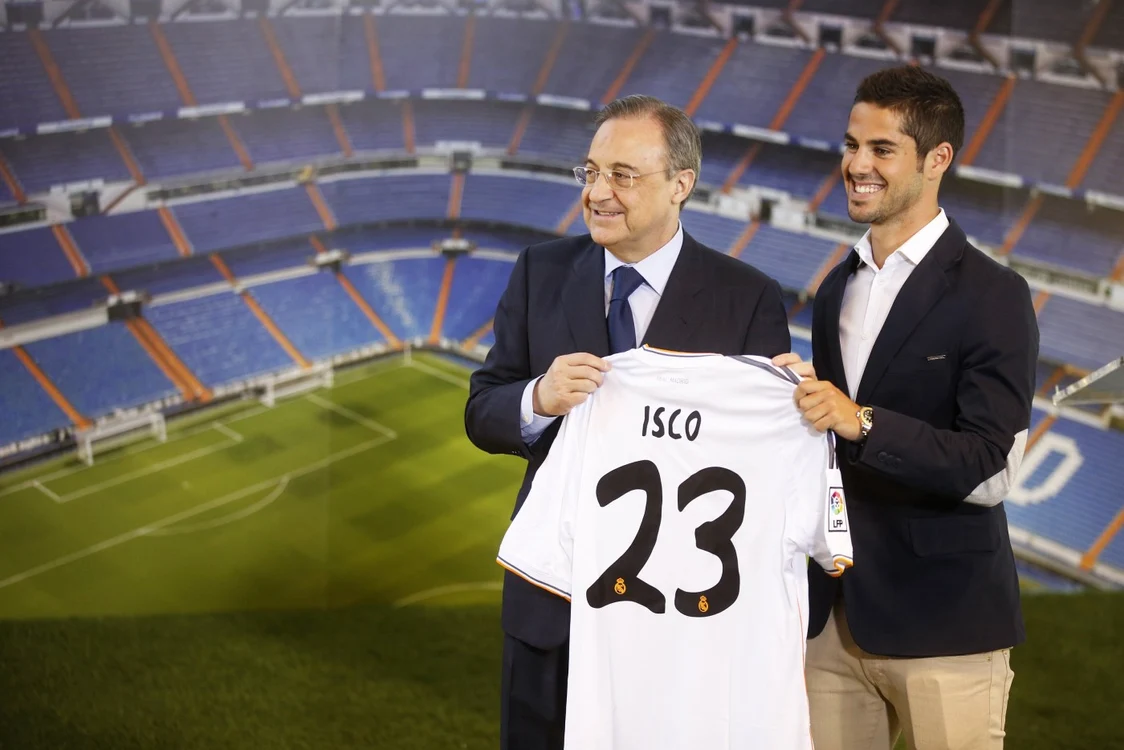 Isco, alături de preşedintele clubului madrilen, Florentino Perez FOTO Reuters