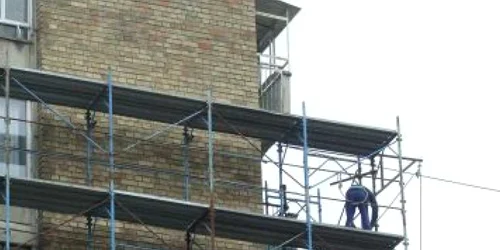 Neamţ: Opt blocuri intră în programul de reabilitare