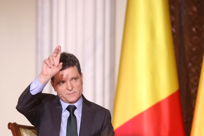 Nicușor Dan, la dezbaterea de la TVR. FOTO Inquam Photos / George Călin