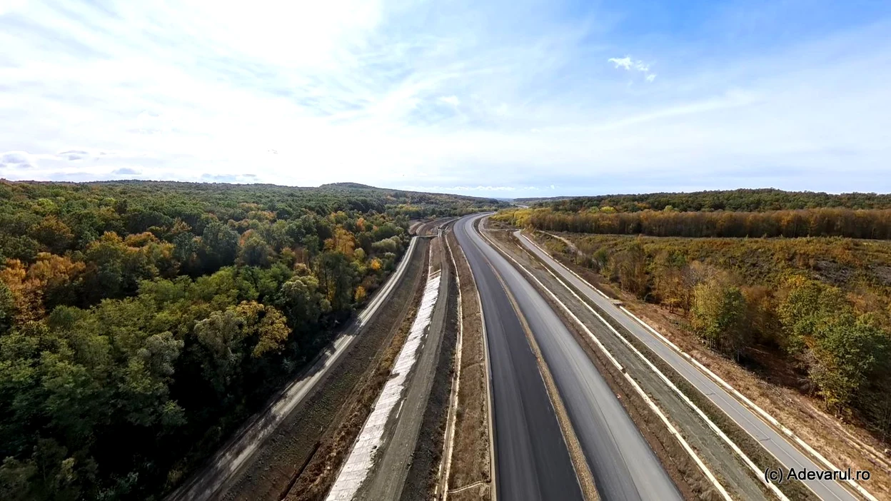 Autostrada Lugoj Deva, zona Margina Holdea  Foto Daniel Guță  ADEVĂRUL (3) jpg