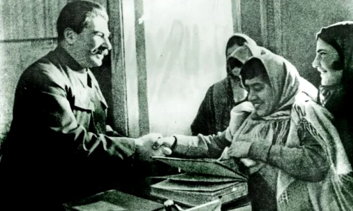 70 de ani de la exodul armenilor  Vartan Arachelian: „Familia mea avea un cod de comunicare  Dacă vor trimite fotografii stând în picioare, e suportabil“ jpeg