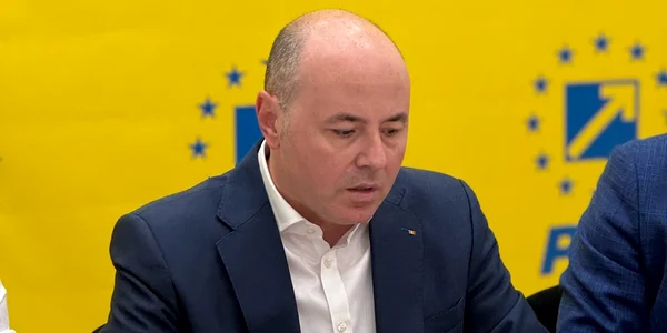 Alexandru Muraru Facebook jpg