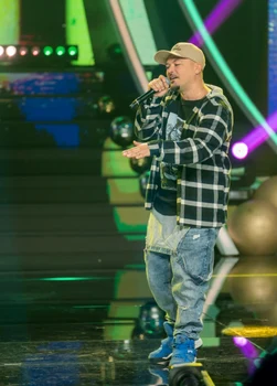Puya și Connect-R se vor duela muzical la „Revelionul cel neBUN. Duelul Starurilor” foto: Antena 1