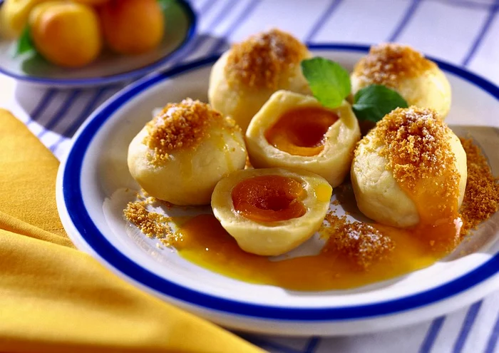 
    Cel mai bun desert pentru o zi călduroasă de vară!sursa pozei: clickpoftabuna.ro  