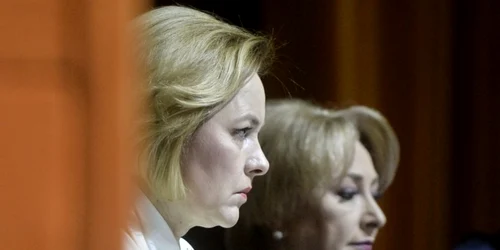 Carmen Dan şi Viorica Dăncilă FOTO Mediafax Andreea Alexandru