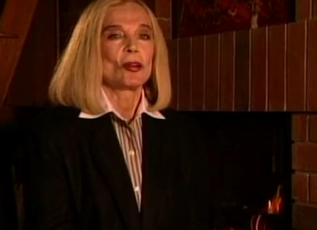
    Lizabeth Scott   