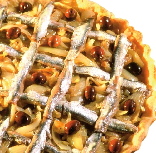 1366725344 7943tarta 20cu 20hamsii jpeg