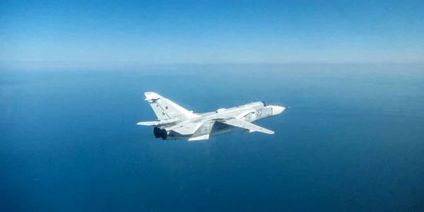 Su 24 rusesc interceptat deasupra Mării Negre Foto Fortele Aeriene Romane