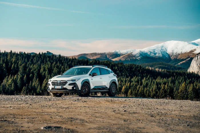 TEST DRIVE Subaru Crosstrek 4Wild, o mașină pentru toate anotimpurile. Ce aduce în plus față de rețeta clasică a unui hatchback