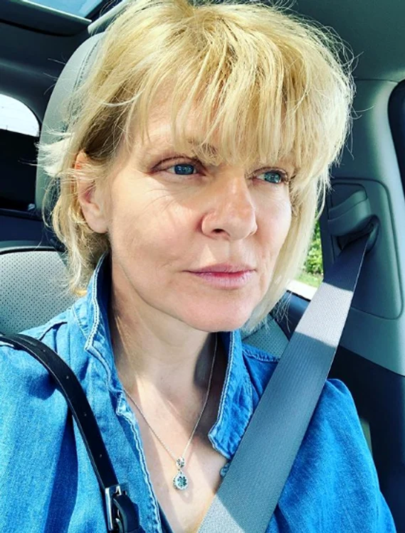 Dana Nălbaru, nemachiată la volan