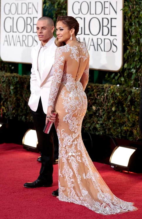 Jennifer a strălucit pe covorul roşu