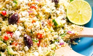 1 salata mediteraneana cu quinoa jpg jpeg