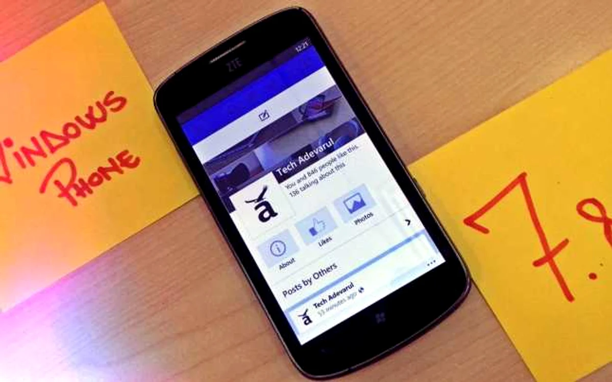 Windows Phone 7.8 a primit o nouă aplicaţie Facebook FOTO Octavian Palade