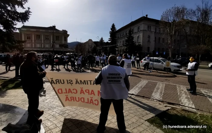 protest la deva foto daniel guta adevarul