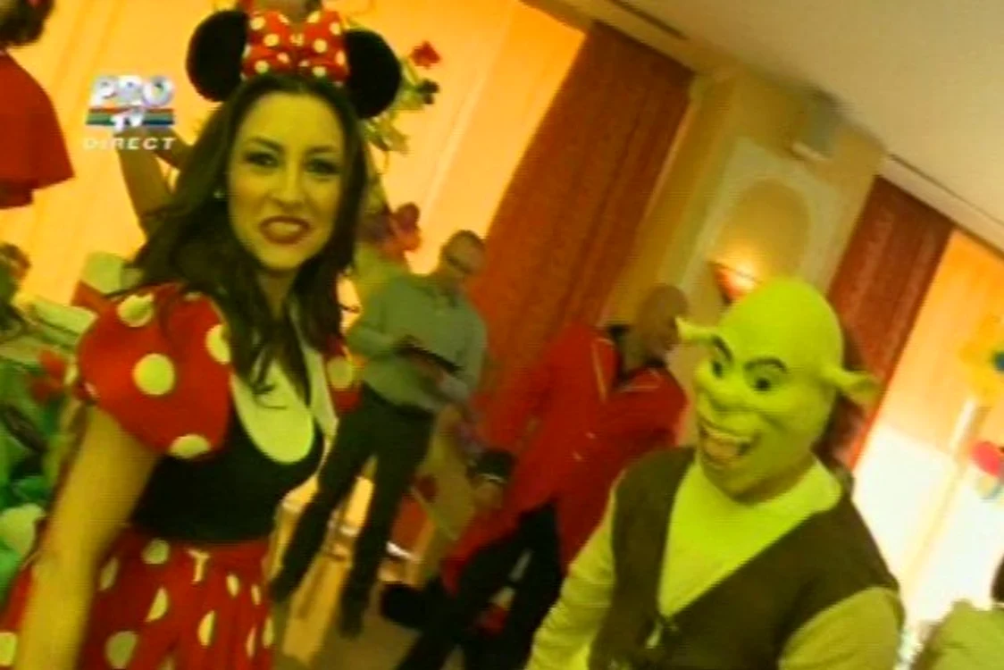 Petrecere de basm pentru fiul Andrei şi al lui Măruţă (Foto: Captură Video ProTV)