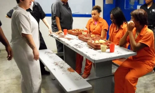 „Gustul Vietii După Gratii” se întoarce cu un nou sezon pe Crime + Investigation™ jpeg