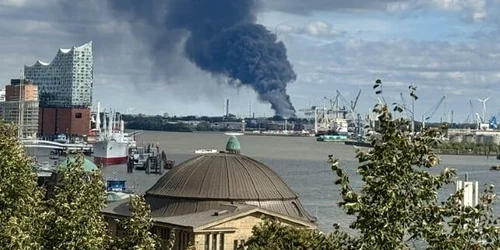 hamburg incendiu jpeg