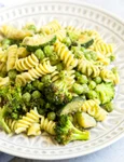 paste cu mazare si sos pesto jpeg