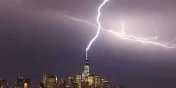 furtuna fulgere new york FOTO Photoland Corbis