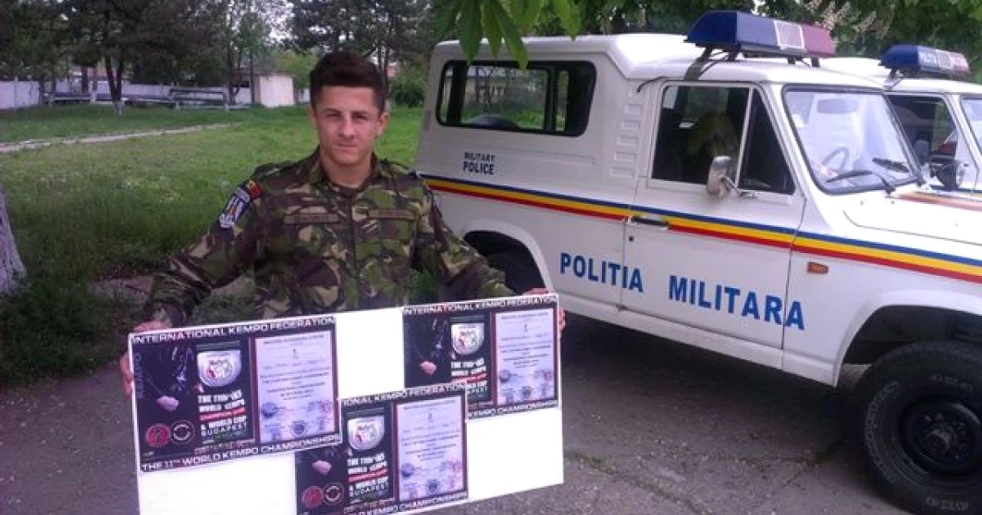 Costin Macovei, felicitat de MApN