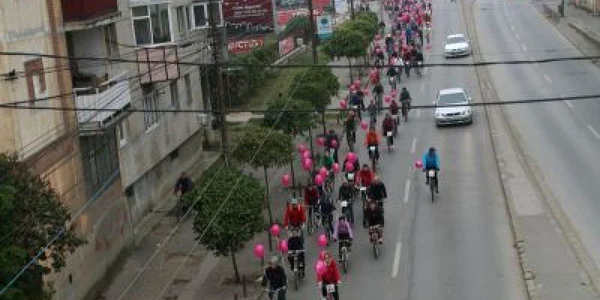 Timişorenii vor pedala pe biciclete spre fabrică