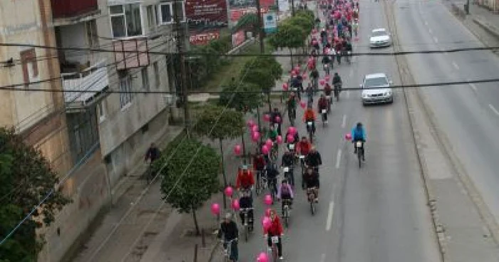 Timişorenii vor pedala pe biciclete spre fabrică