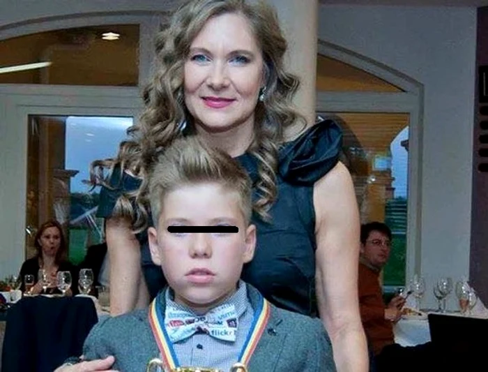 Romanița Iovan și fiul ei sunt foarte apropiați