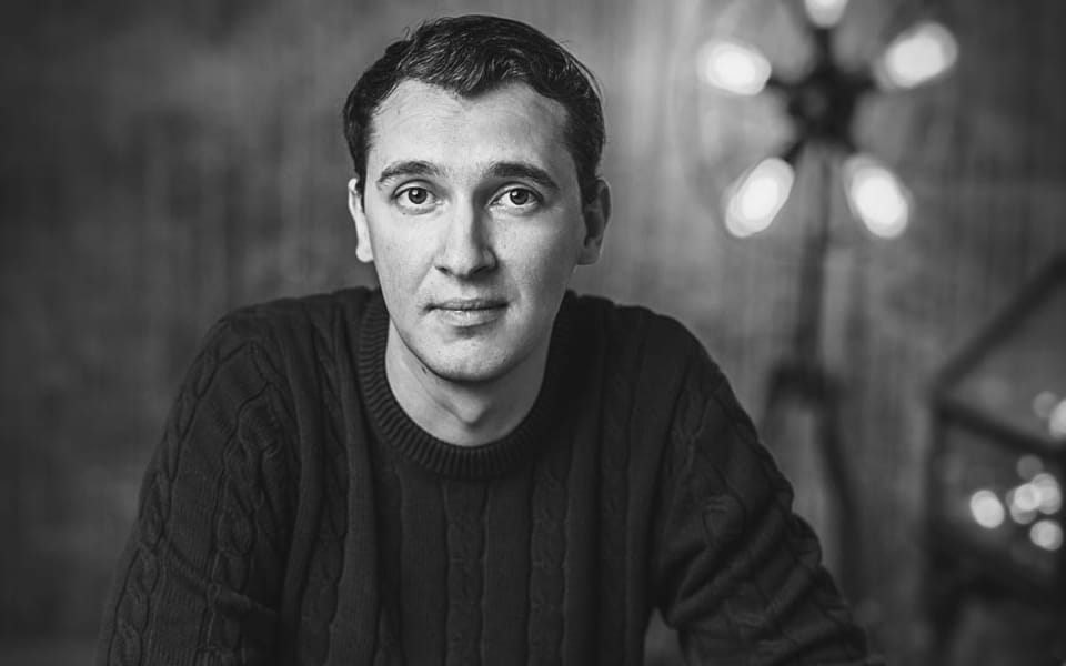 UPDATE Actor împușcat în timpul unei repetiții la Teatrul „Mihai Eminescu” din Botoșani. Ce spune colegul care a tras