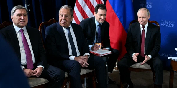 Delegatia rusă la Summitul din Alaska FOTO AFP
