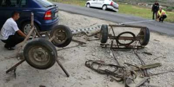 Bătrânul care conducea căruţa se află internat la Spitalul Judeţean de Urgenţă Slatina (Arhiva Adevărul)