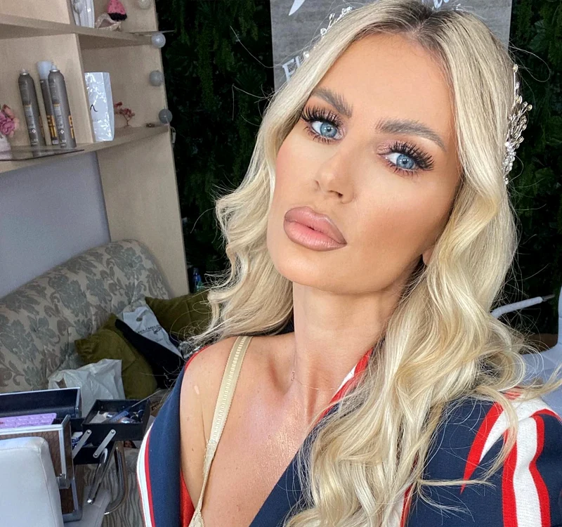 
    Andreea Bănicăfoto: Instagram  