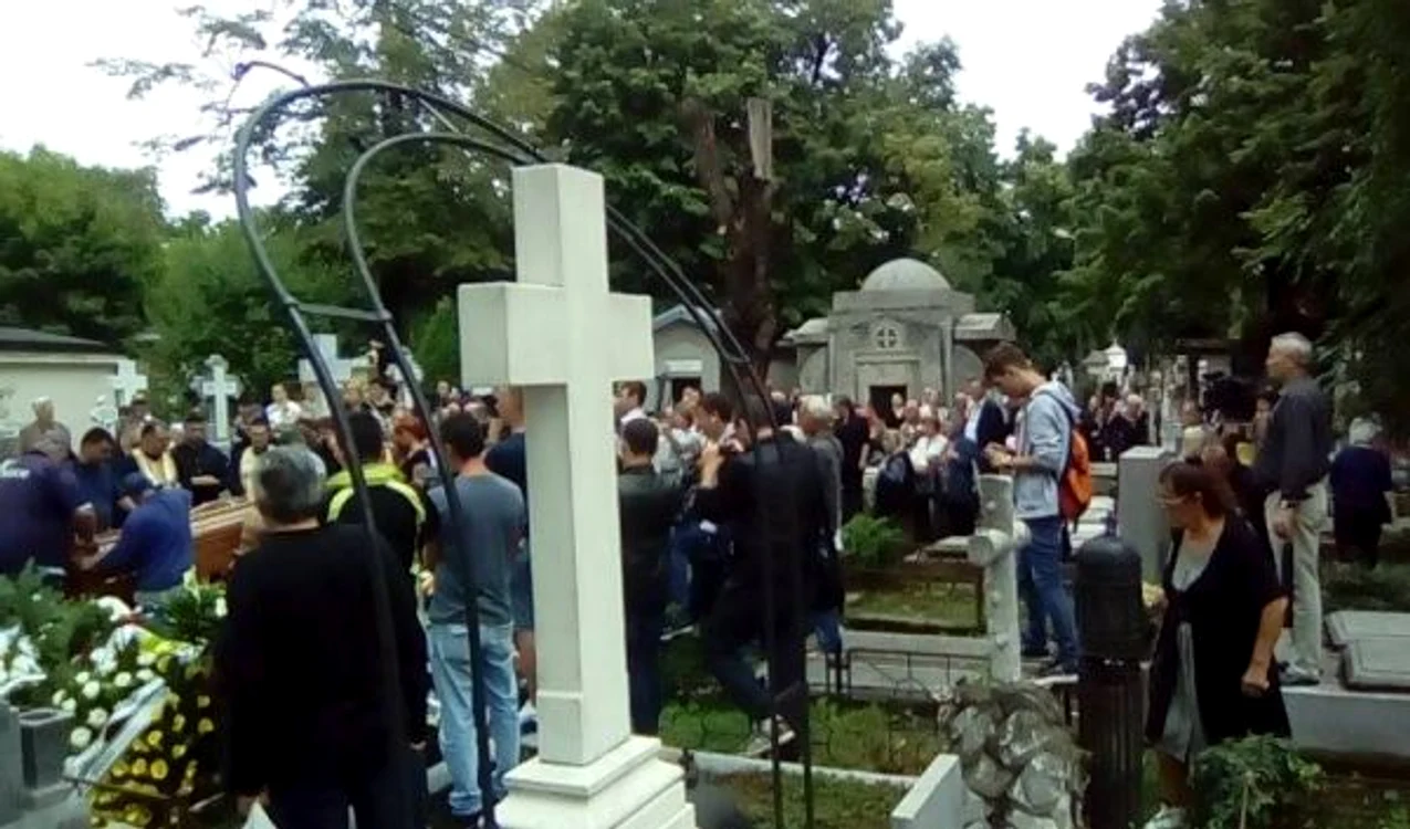 Prietenii, dar și cei care l-au iubit i-au adus un ultim omagiu lui Marin Moraru