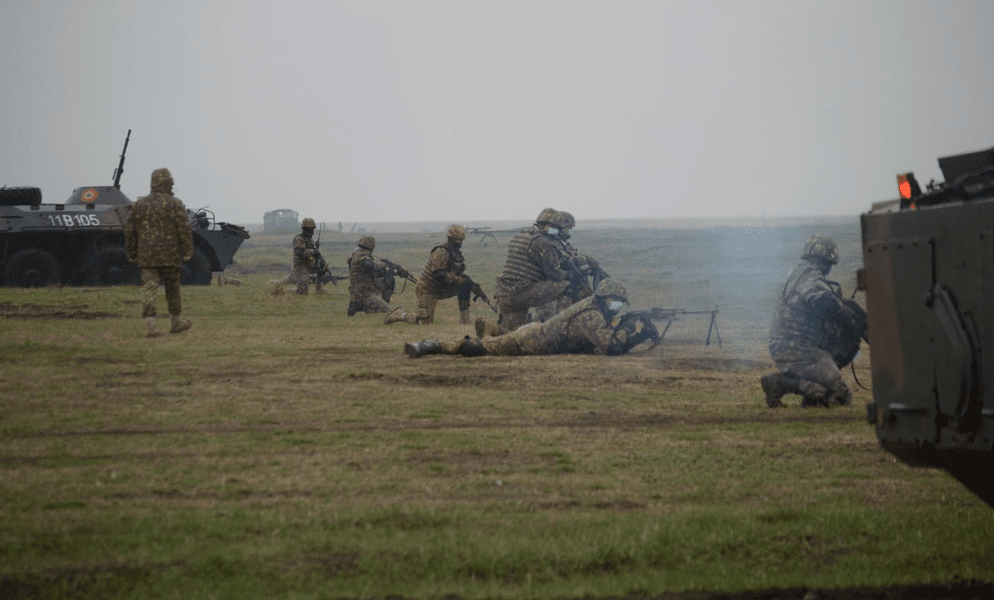  Exercițiu militar amplu în poligonul Smârdan din Galați. Participă sute de militari din șase țări NATO