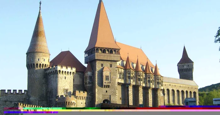 Castelul Corvinilor a intrat în top 10 cele mai frumoase castele din Europa