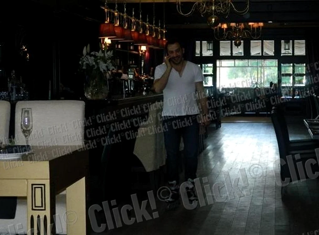 Stefan Stan a luat masa în restaurantul de fişe încălţat cu rolele