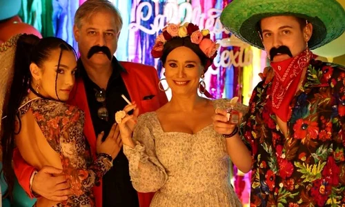 Party Alexia Eram (2) jpg