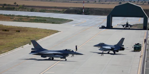 Norvegia livrează României încă trei aeronave F 16 MAPN jpeg