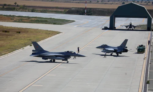 Norvegia livrează României încă trei aeronave F 16  MAPN jpeg