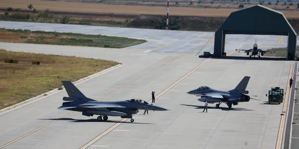 Norvegia livrează României încă trei aeronave F 16  MAPN jpeg