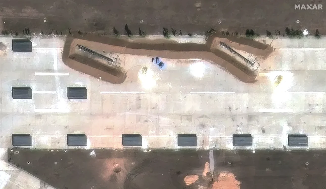 Infrastructură de drone pe aeroportul din Donețk FOTO Maxar Tehnologies