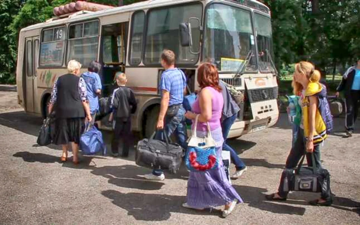 Refugiaţi ucraineni în Rusia FOTO: zn.ua