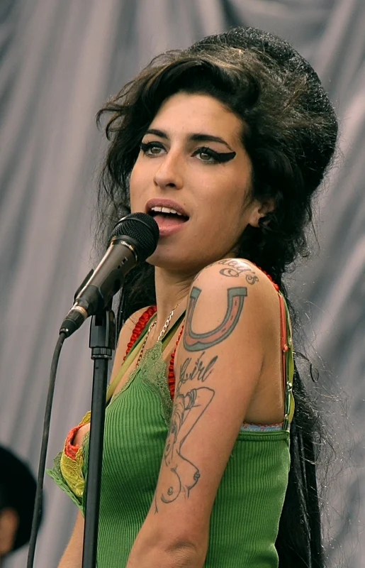 2 amy winehouse3 jpg jpeg
