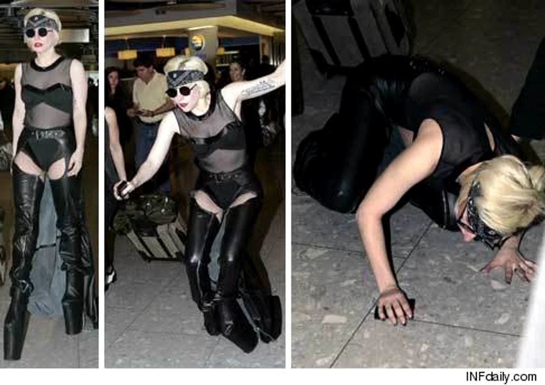 Atenţie! Cade Lady GaGa! Foto: www.popcrunch.com