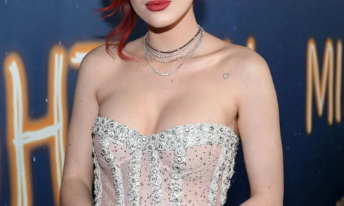 Premiere Of Global Road Entertainment's "Midnight Sun" Red Carpet jpeg