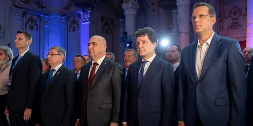 FOTO Mediafax De la stanga la dreapta: Igor Grosu, presedintele Moldova, Ilie Bolojan, Nicusor Dan, si Ionut Mosteanu